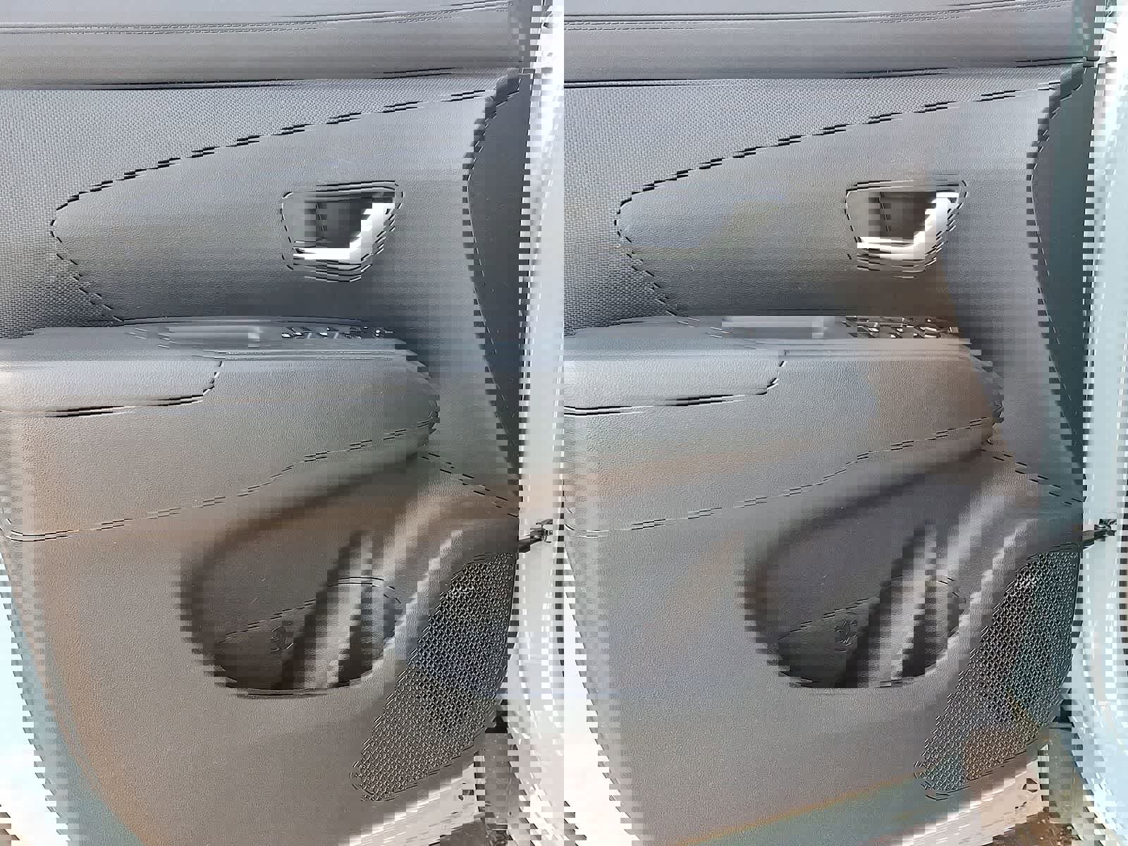 Used 2025 Hyundai Santa Cruz SEL image 27