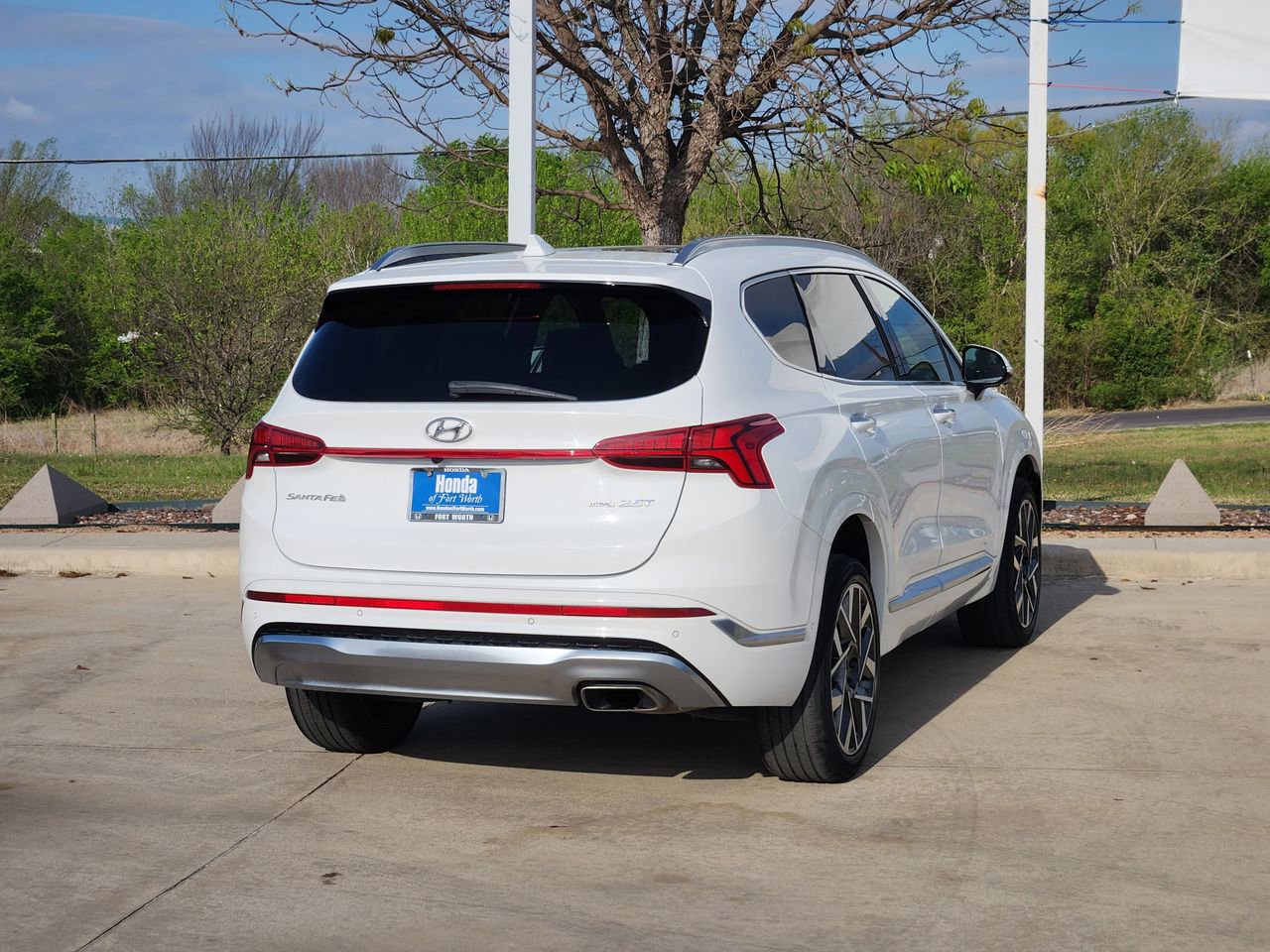 Used 2023 Hyundai Santa Fe Calligraphy AWD/4WD image 5