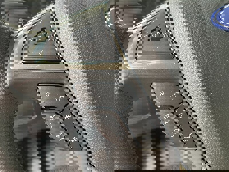 Used 2018 Ford Edge SEL w/ Equipment Group 201A image 21