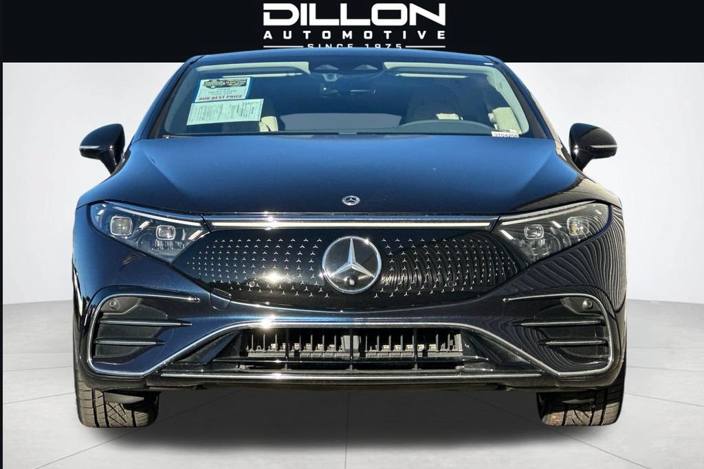 Used 2022 Mercedes-Benz EQS 580 4MATIC Sedan image 9