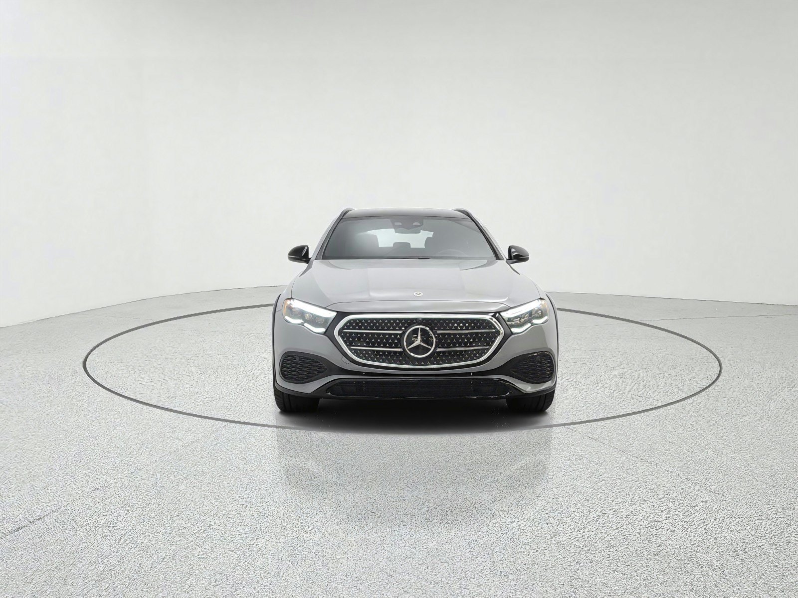 New 2027 Mercedes-Benz E 450 4MATIC All-Terrain Wagon image 2