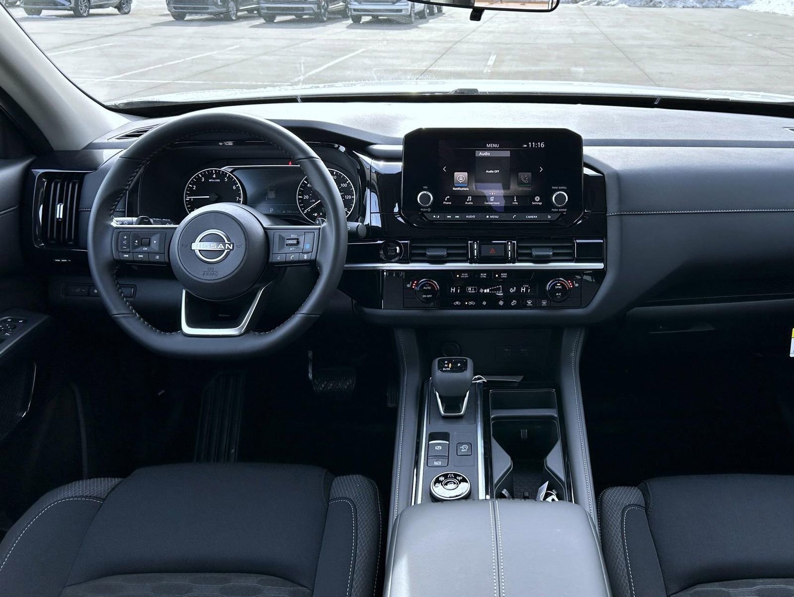 New 2025 Nissan Pathfinder SV w/ SV Premium Package image 13