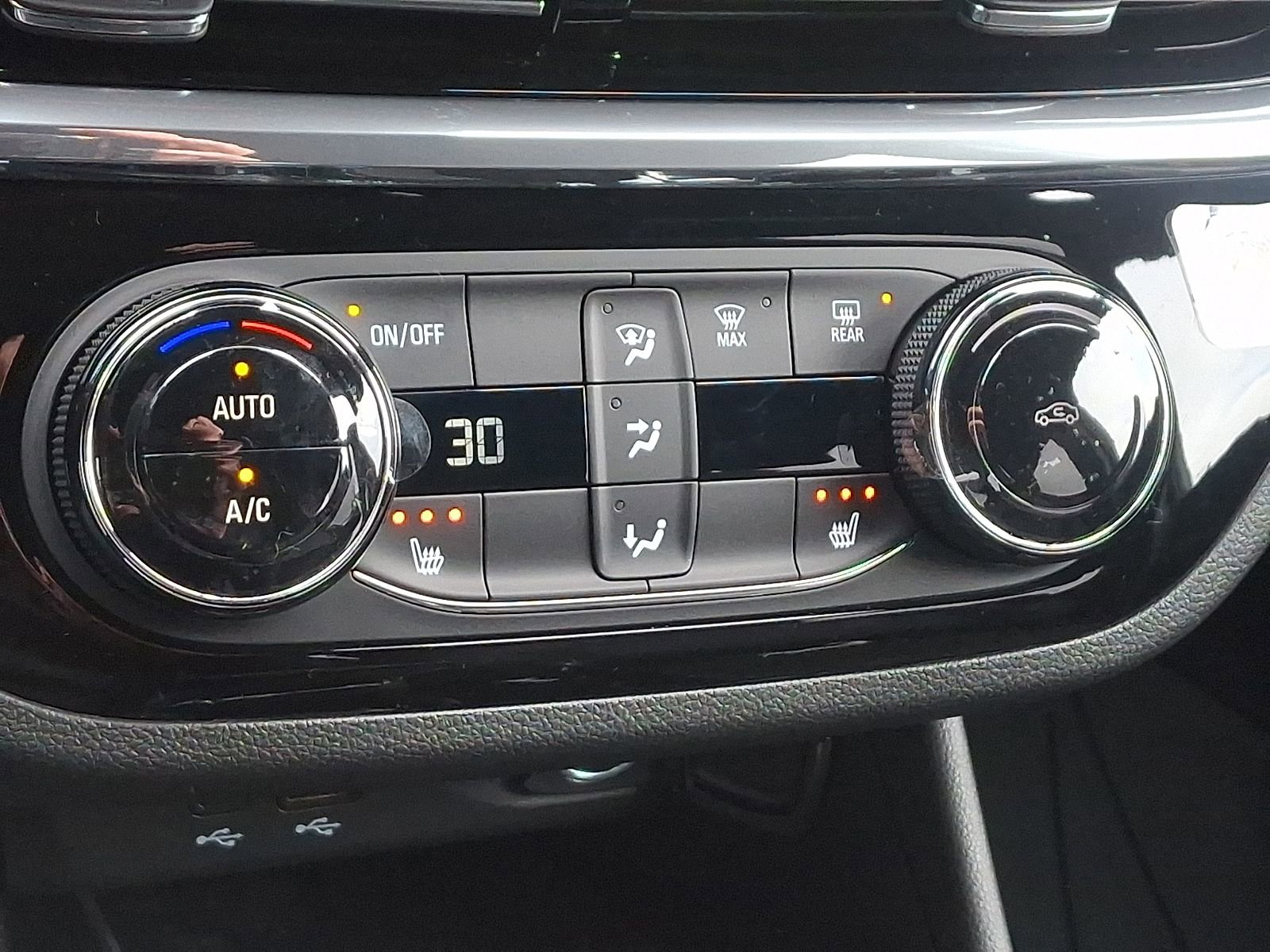 New 2026 Buick Envista Sport Touring w/ Convenience I Package image 15