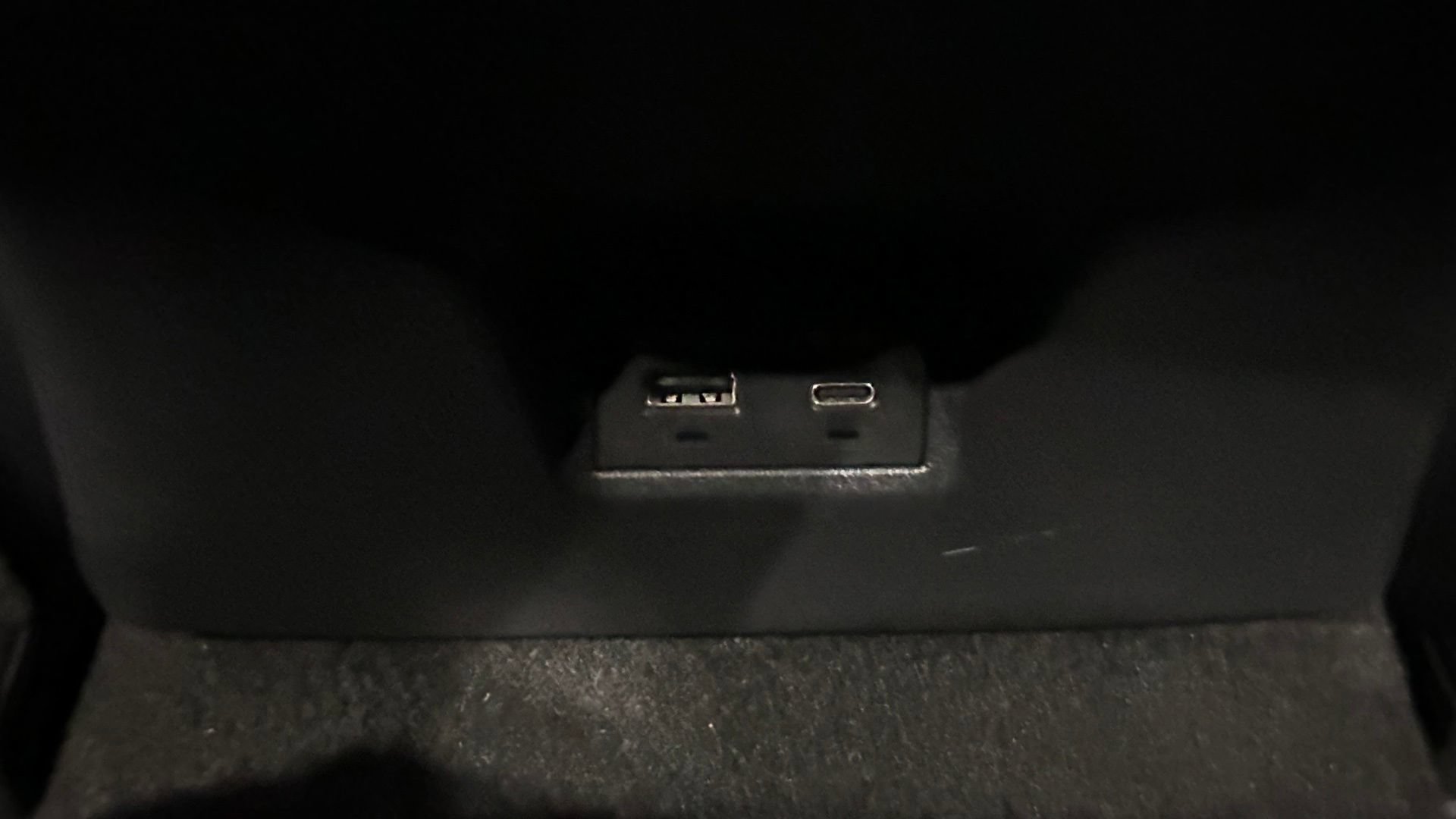 Used 2025 Toyota Camry SE w/ Multimedia Upgrade Package FWD image 75