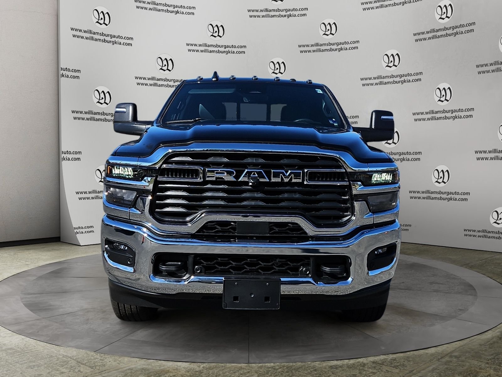 New 2026 RAM 2500 Tradesman AWD/4WD image 8