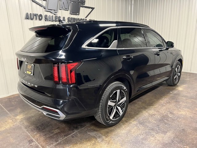 Used 2022 Kia Sorento S image 8