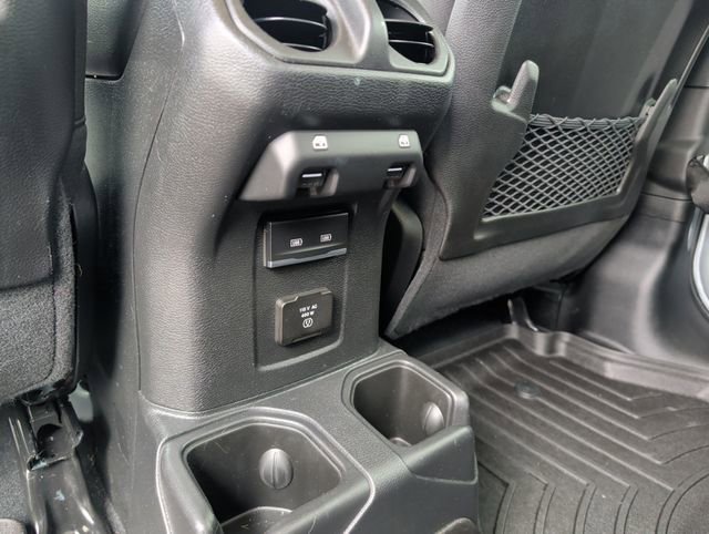 Used 2024 Jeep Gladiator Mojave w/ Technology Group image 35
