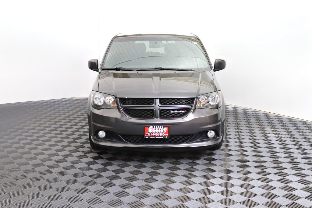 Used 2016 Dodge Grand Caravan R/T w/ Driver Convenience Group FWD image 2