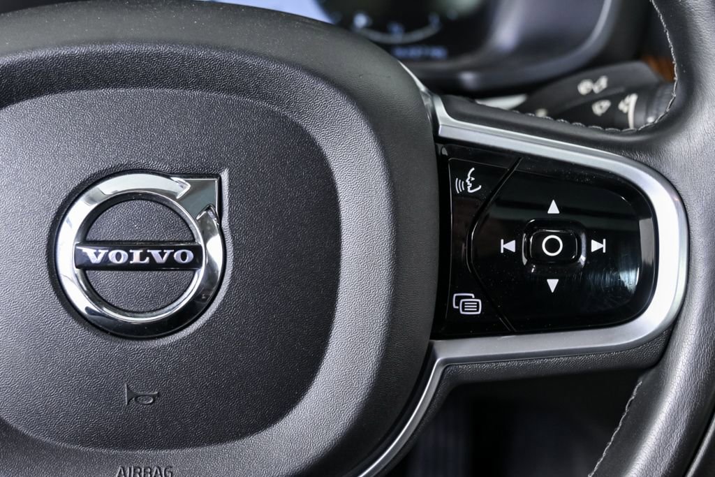 Used 2019 Volvo S60 T5 Momentum image 12