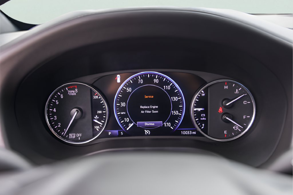 Used 2023 Buick Enclave Avenir w/ Avenir Technology Package FWD image 16