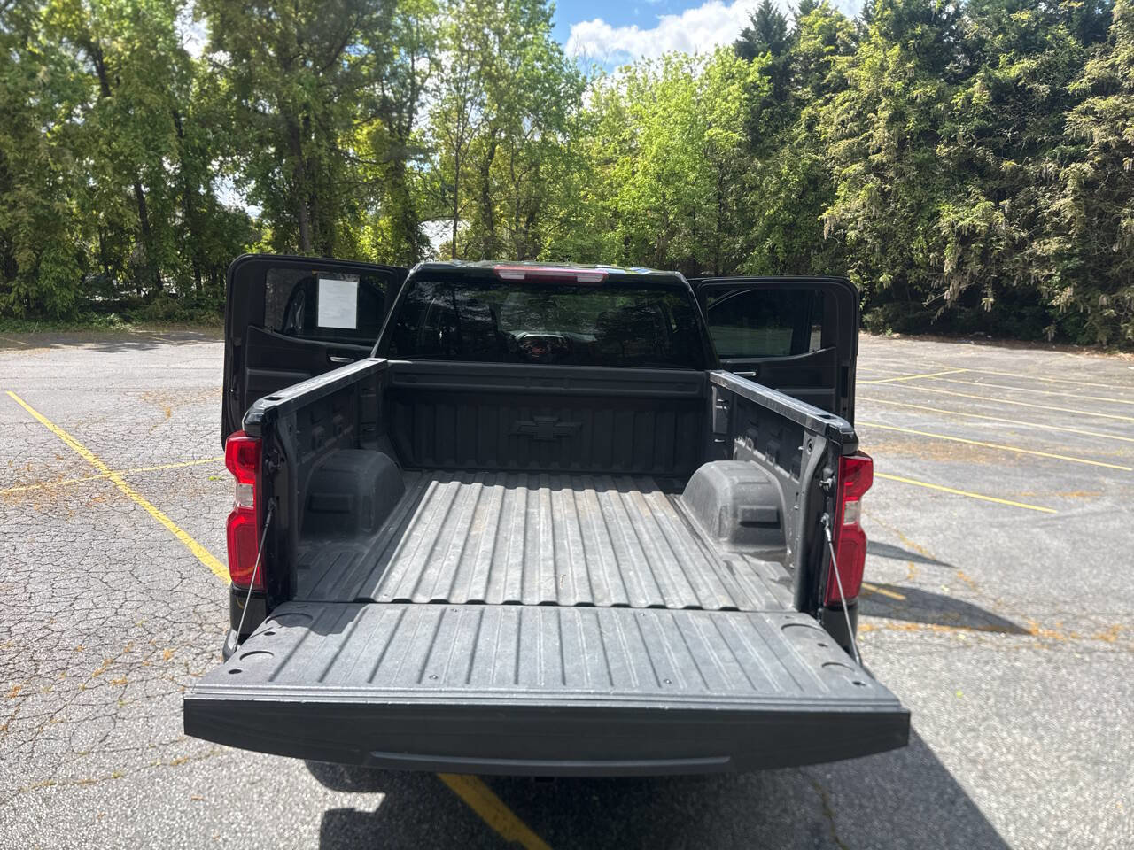 Used 2021 Chevrolet Silverado 1500 RST image 35