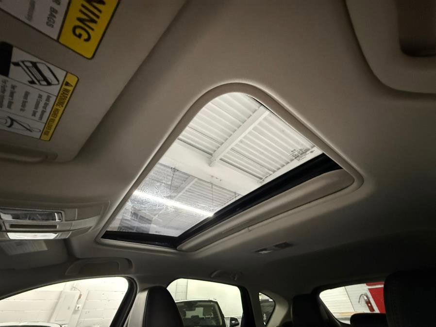 Used 2019 MAZDA CX-5 Touring image 29