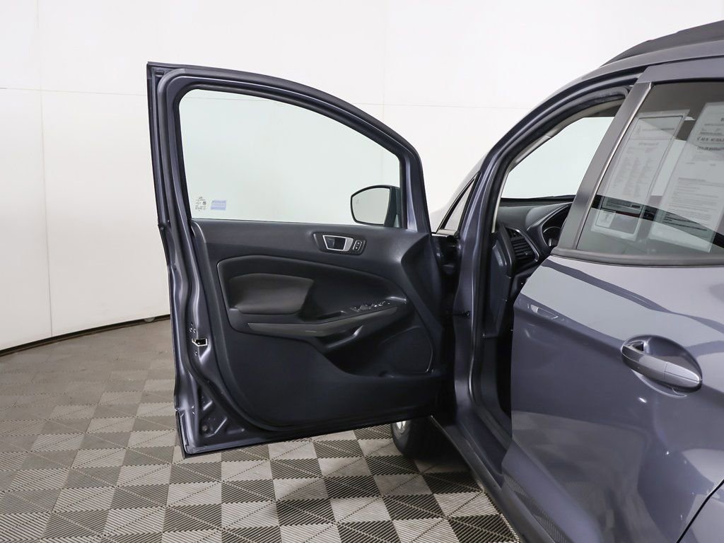 Used 2018 Ford EcoSport SE w/ SE Convenience Package image 19