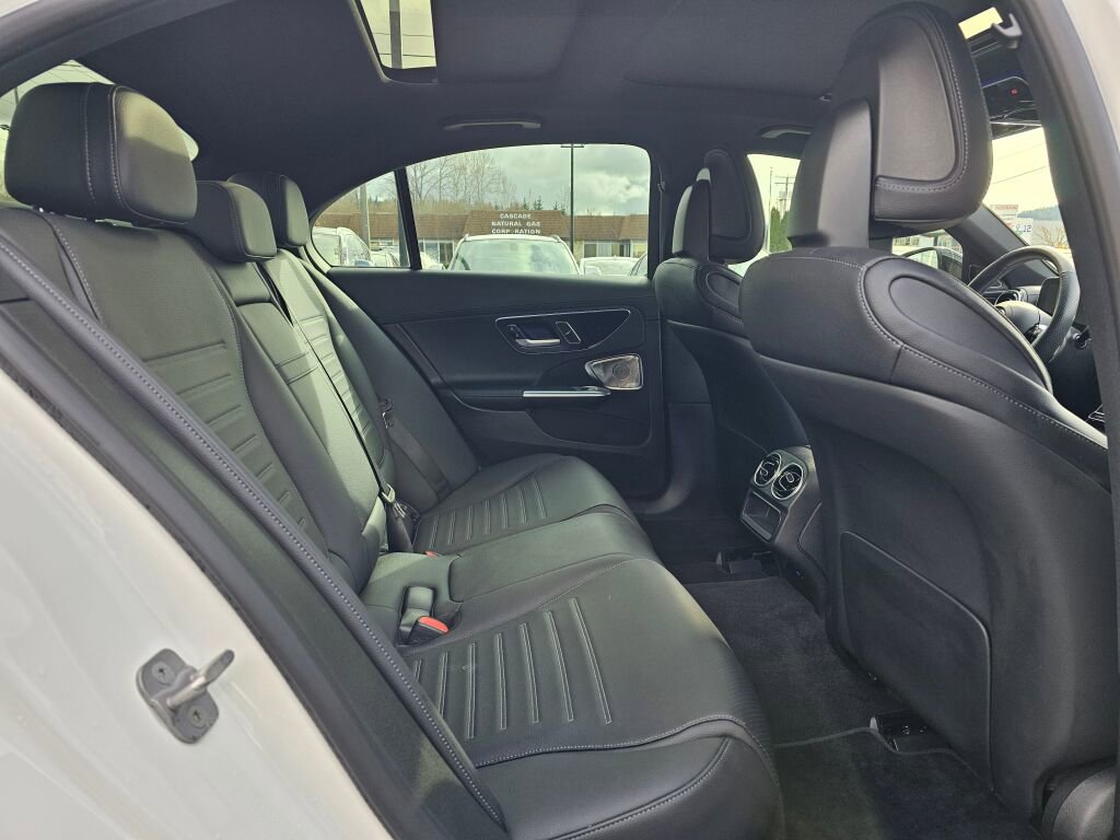 Used 2024 Mercedes-Benz C 300 4MATIC Sedan w/ Pinnacle Trim Package image 12
