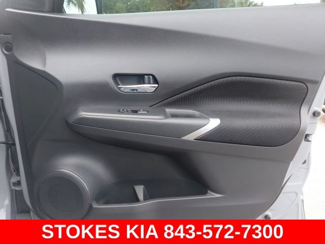 Used 2023 Nissan Kicks SV w/ Interior Electronics Package FWD image 23