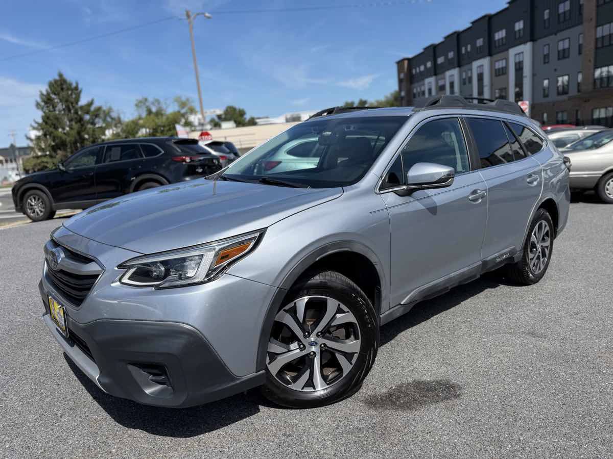 Used 2020 Subaru Outback Limited AWD/4WD image 3