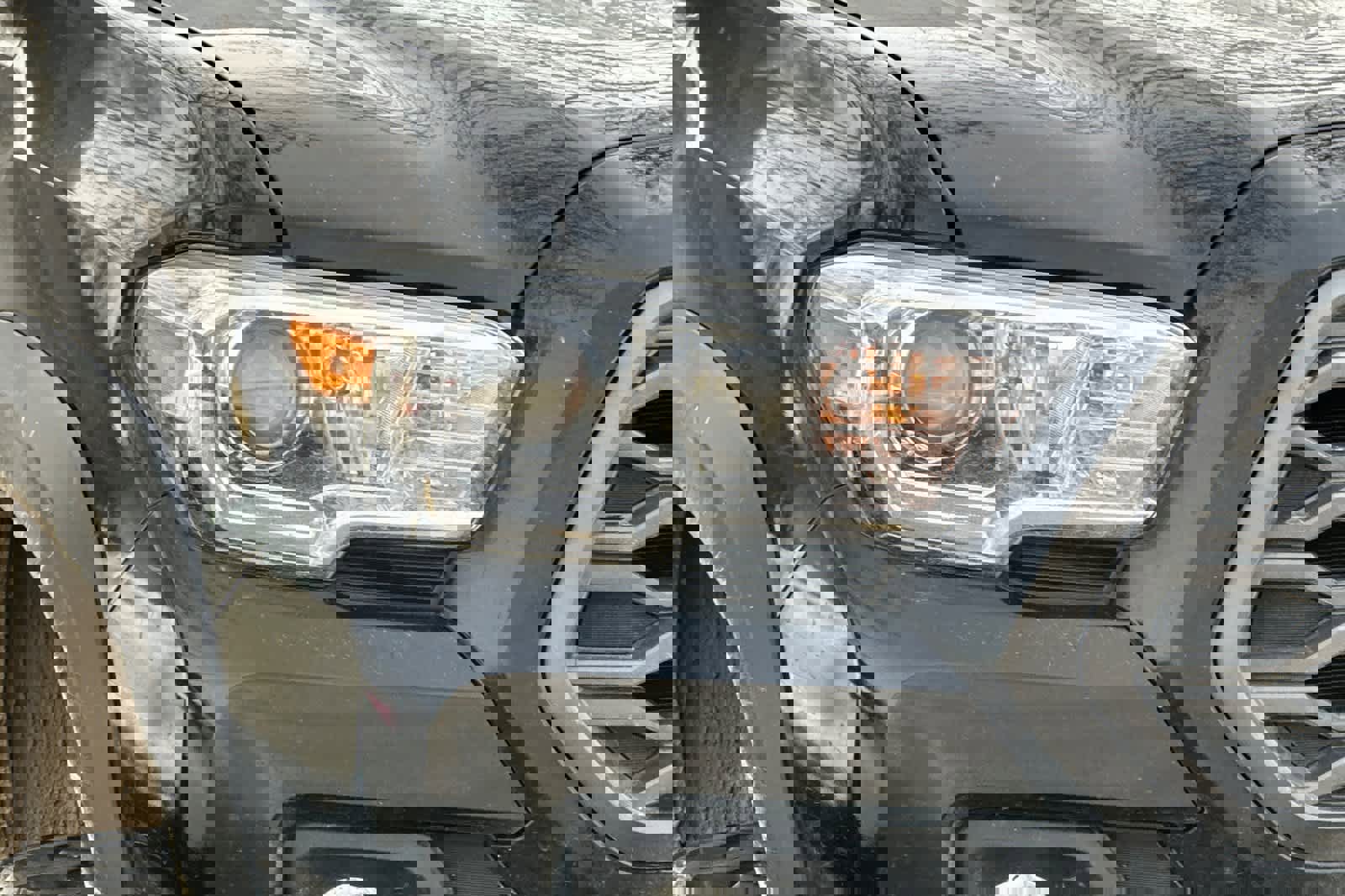 Used 2021 Toyota Tacoma TRD Off-Road image 9