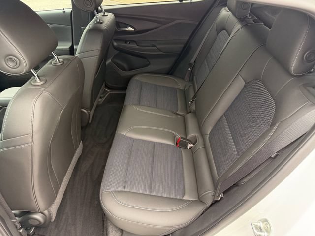 Used 2024 Buick Envista Preferred FWD image 18