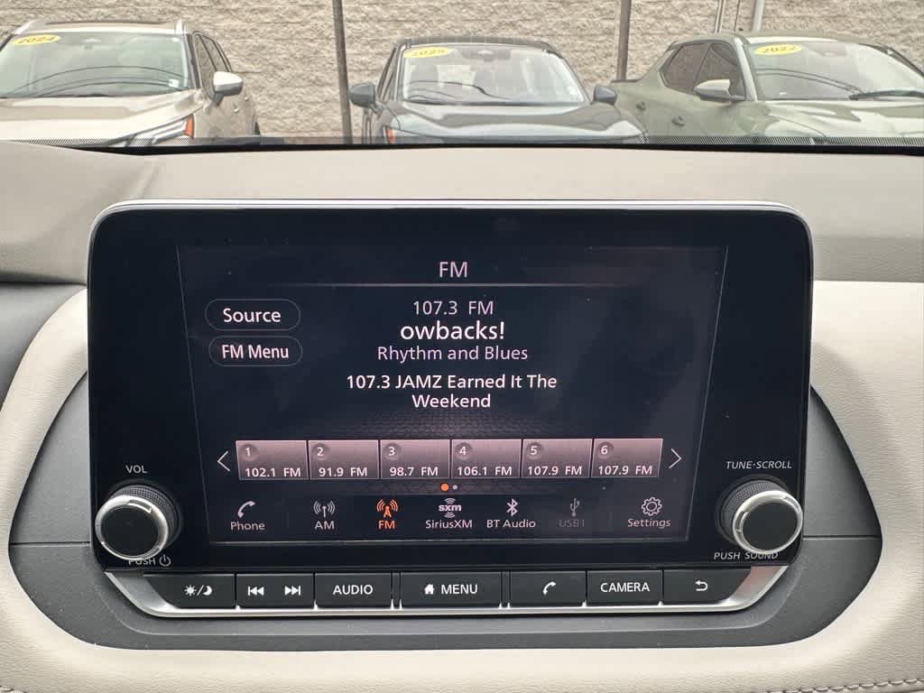 Used 2023 Nissan Rogue SV image 20