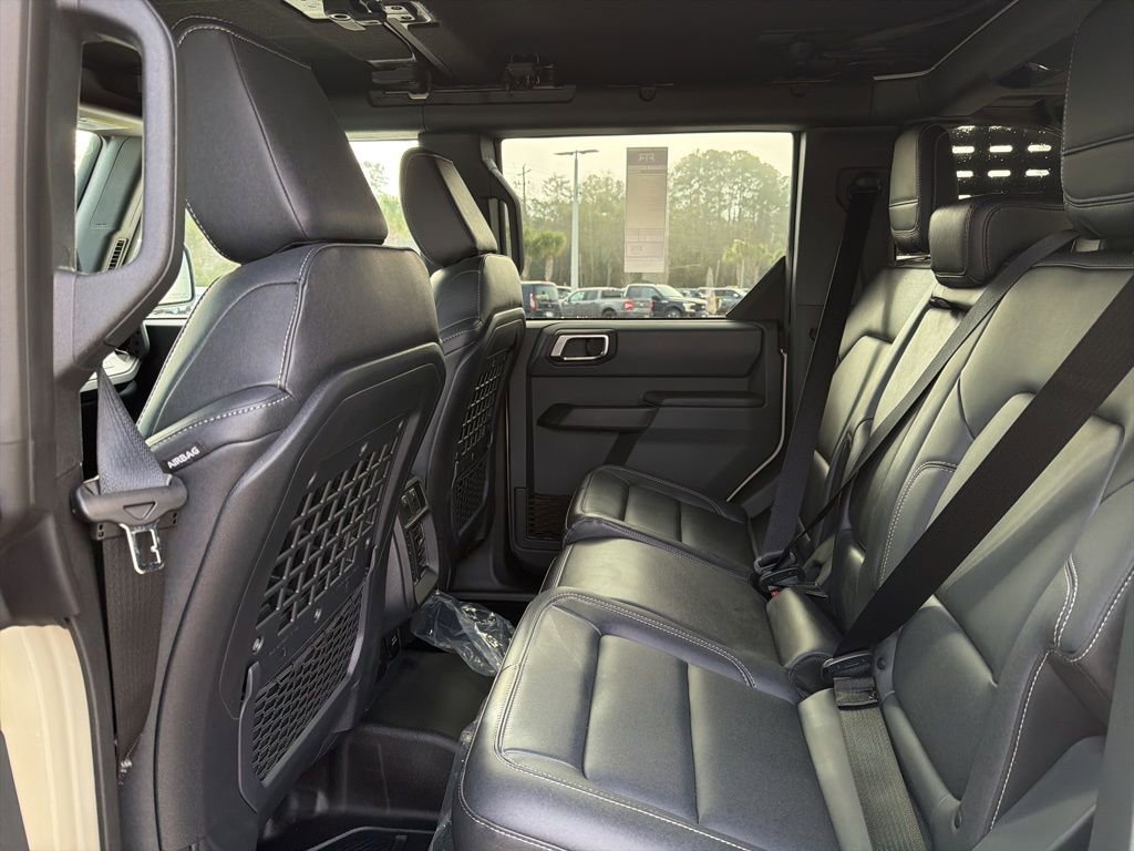 New 2025 Ford Bronco Big Bend w/ Black Diamond Package image 16