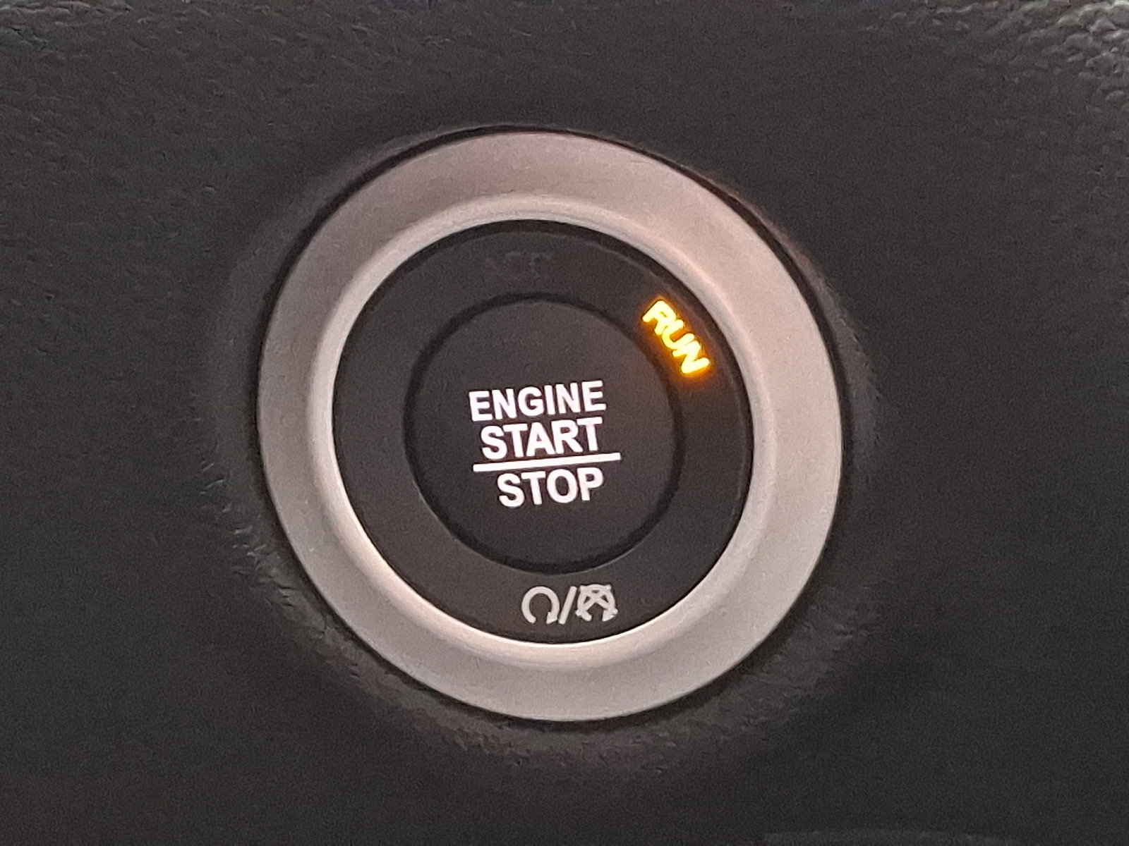 Certified 2025 Chrysler Pacifica Select image 25