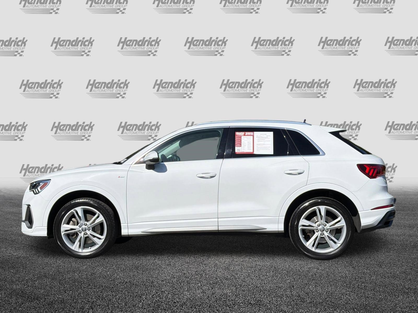 Used 2020 Audi Q3 2.0T Premium Plus w/ Premium Plus Package AWD/4WD image 8