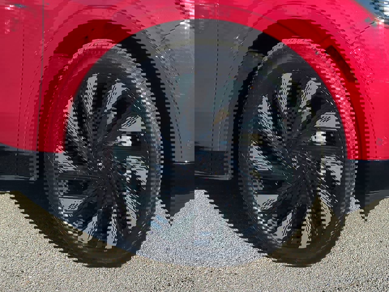 Certified 2024 Lincoln Nautilus Reserve w/ Jet Appearance Package (87T) image 11