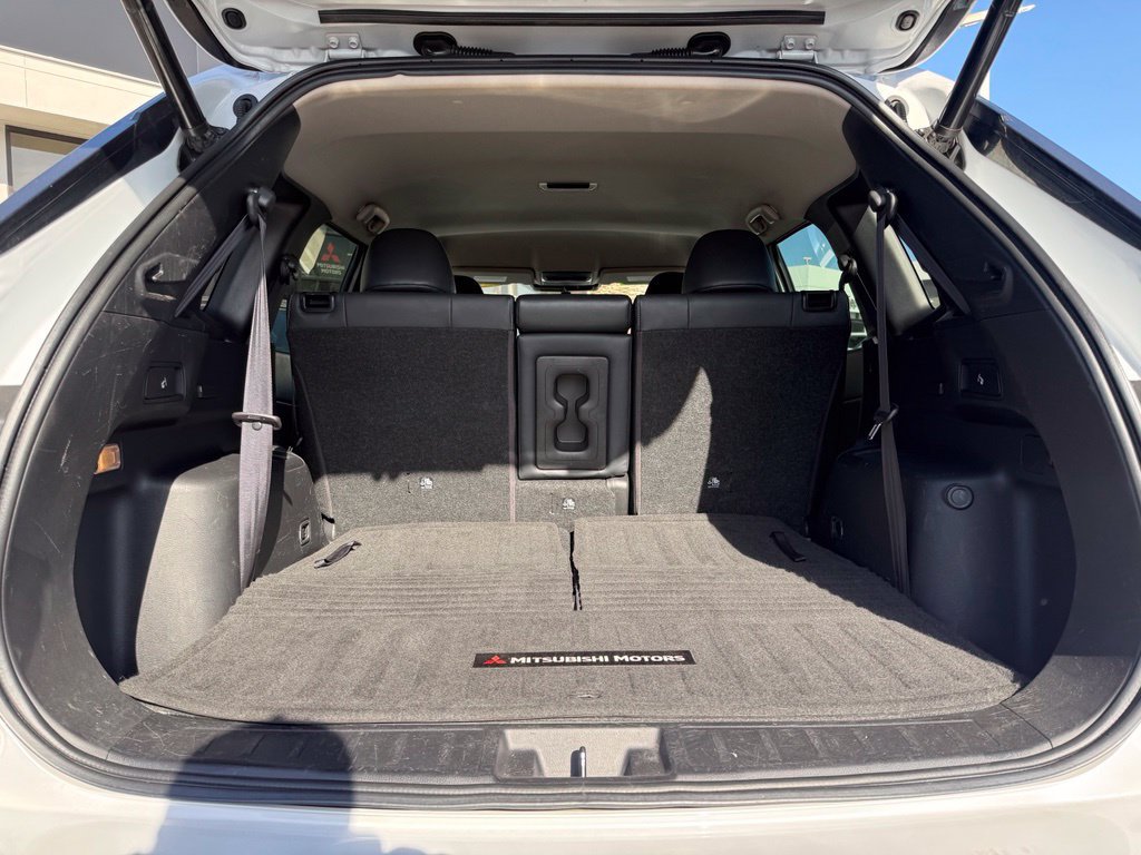 Used 2022 Mitsubishi Outlander SE FWD image 11