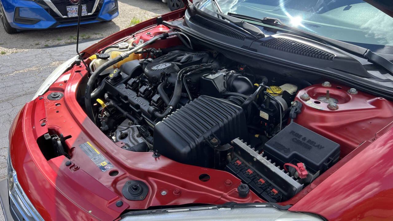 Used 2004 Chrysler Sebring LXi image 34