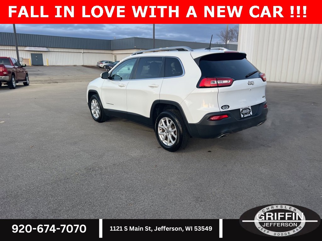 Used 2017 Jeep Cherokee Latitude w/ Cold Weather Group image 15
