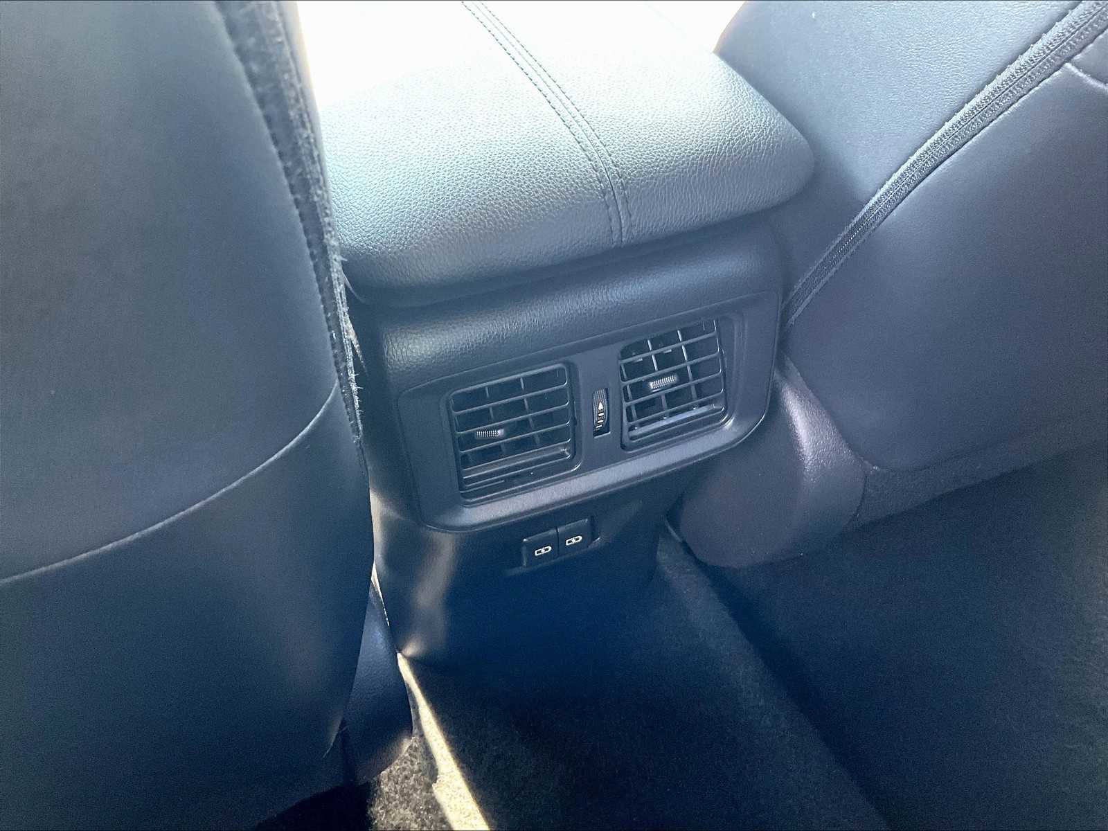 Used 2024 Toyota RAV4 Adventure image 28