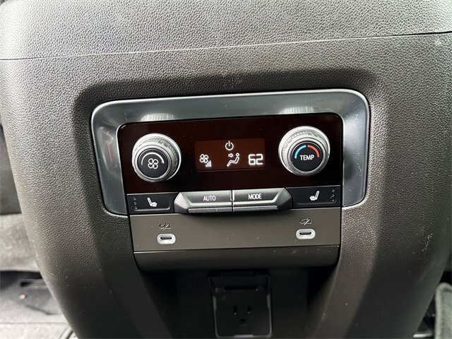 Used 2023 Chevrolet Tahoe Premier w/ Premium Package 2 image 28