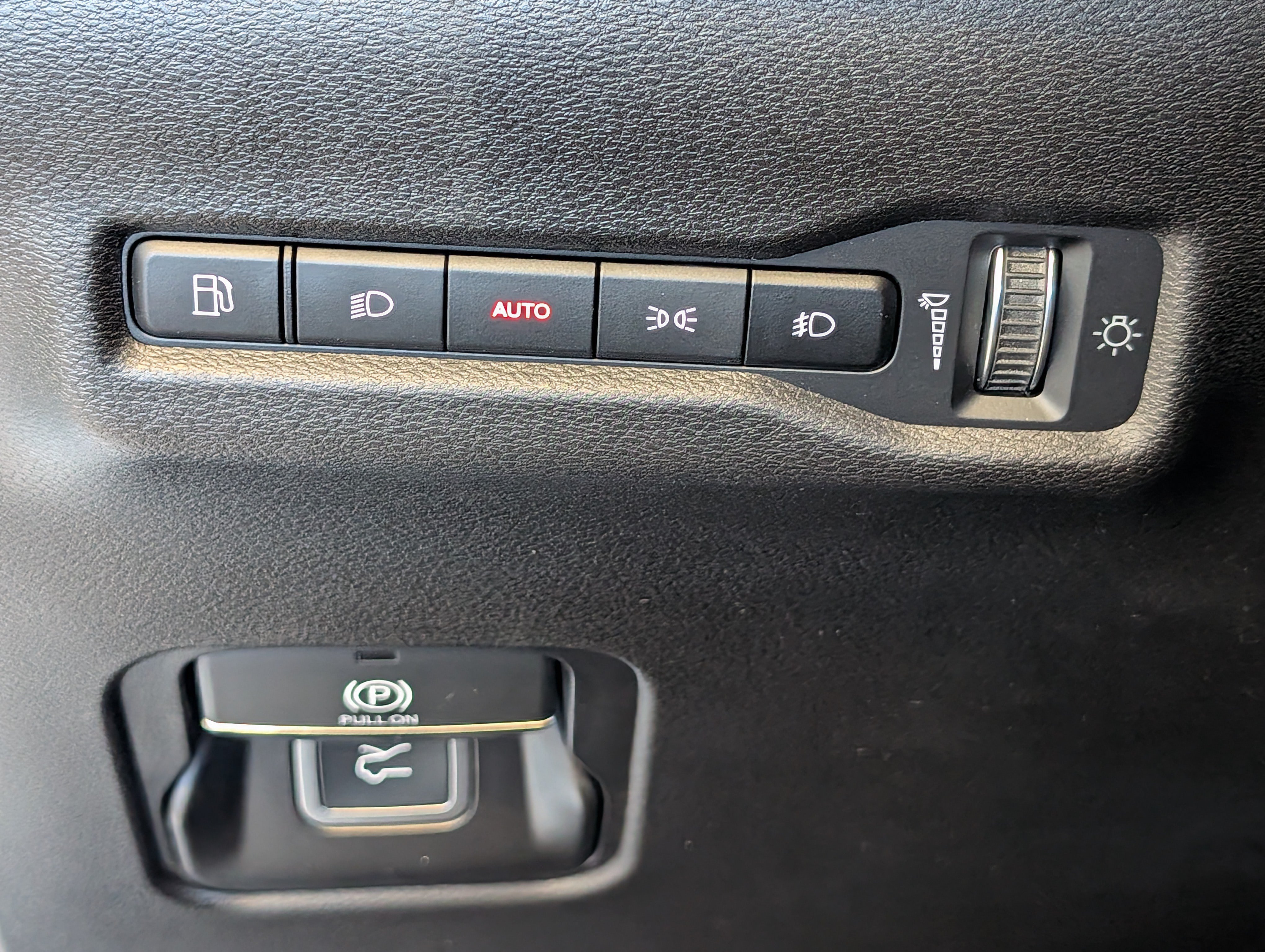 New 2026 Jeep Cherokee Laredo AWD/4WD image 19