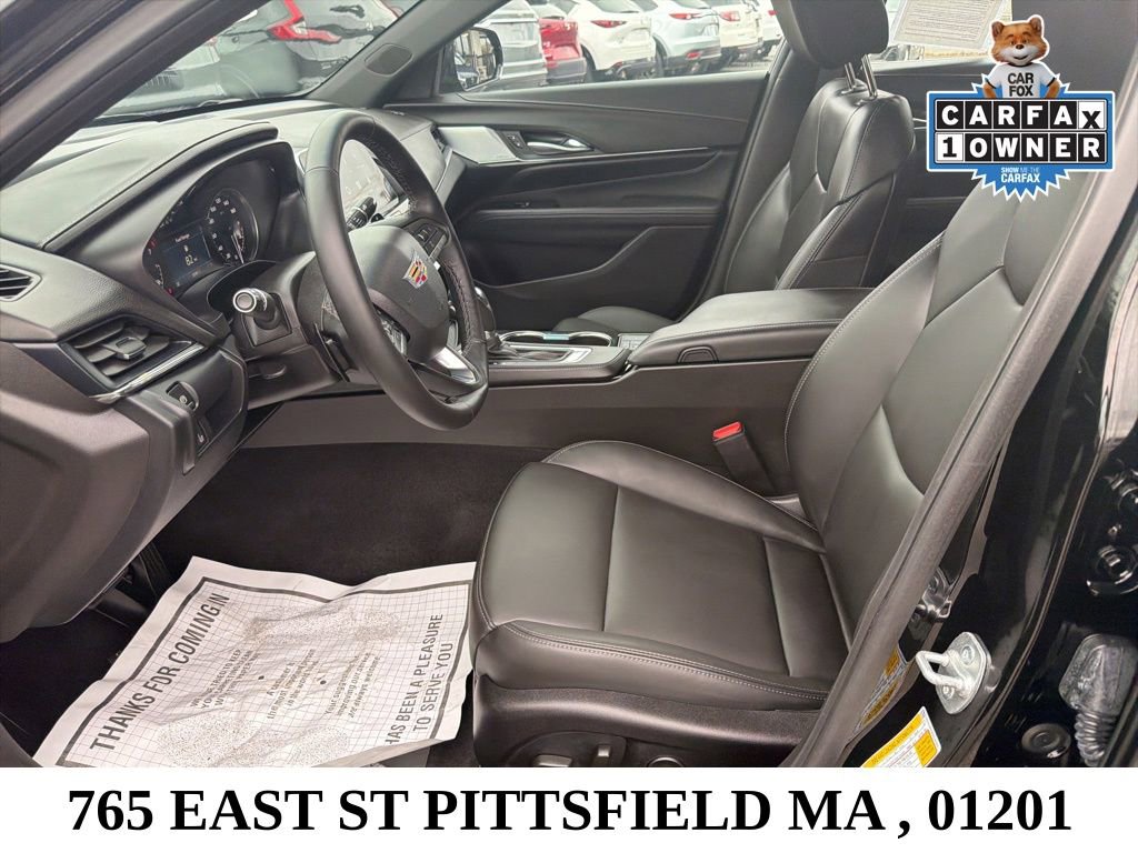 Used 2025 Cadillac CT4 Luxury image 16