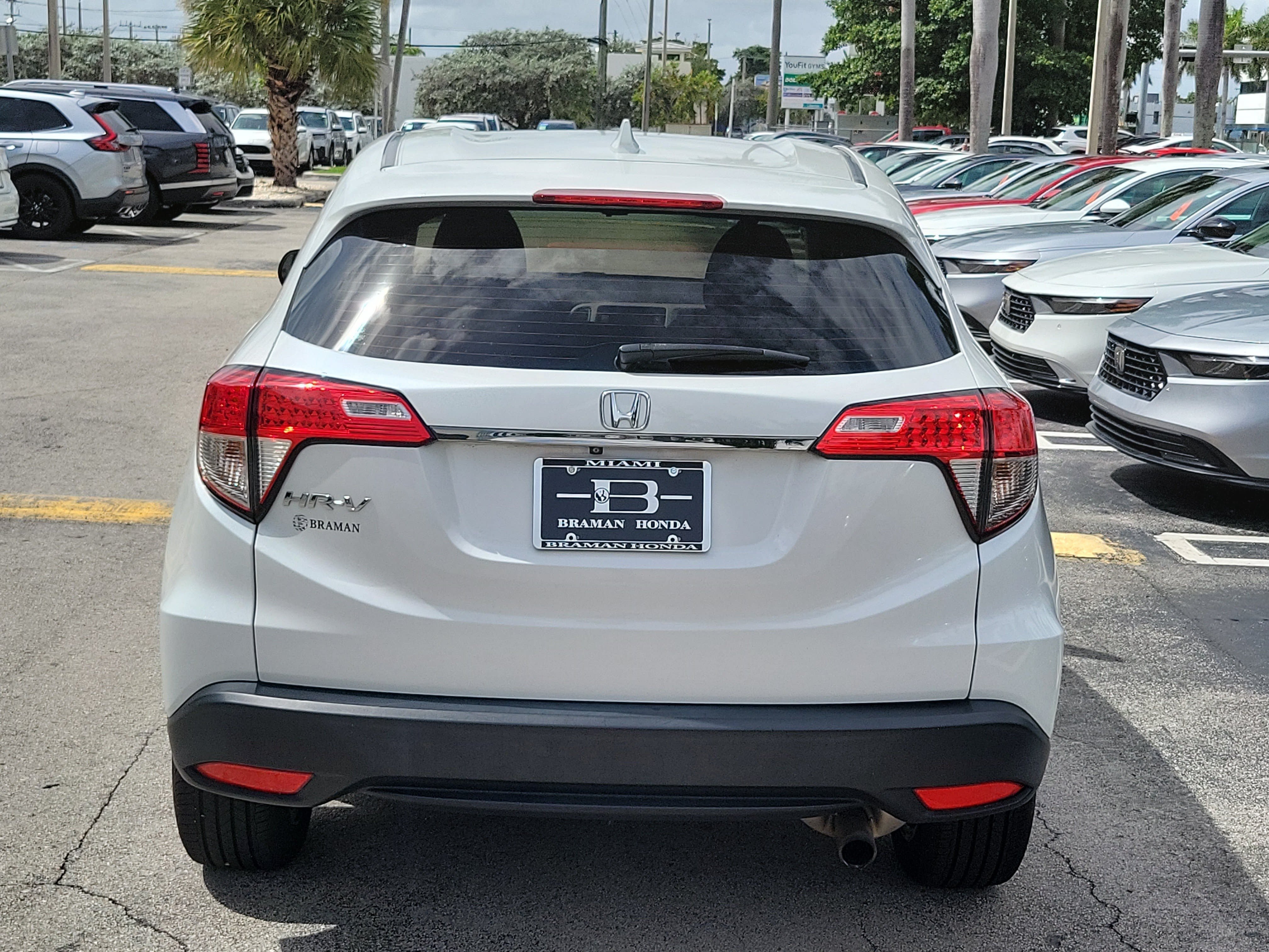Certified 2022 Honda HR-V LX image 5