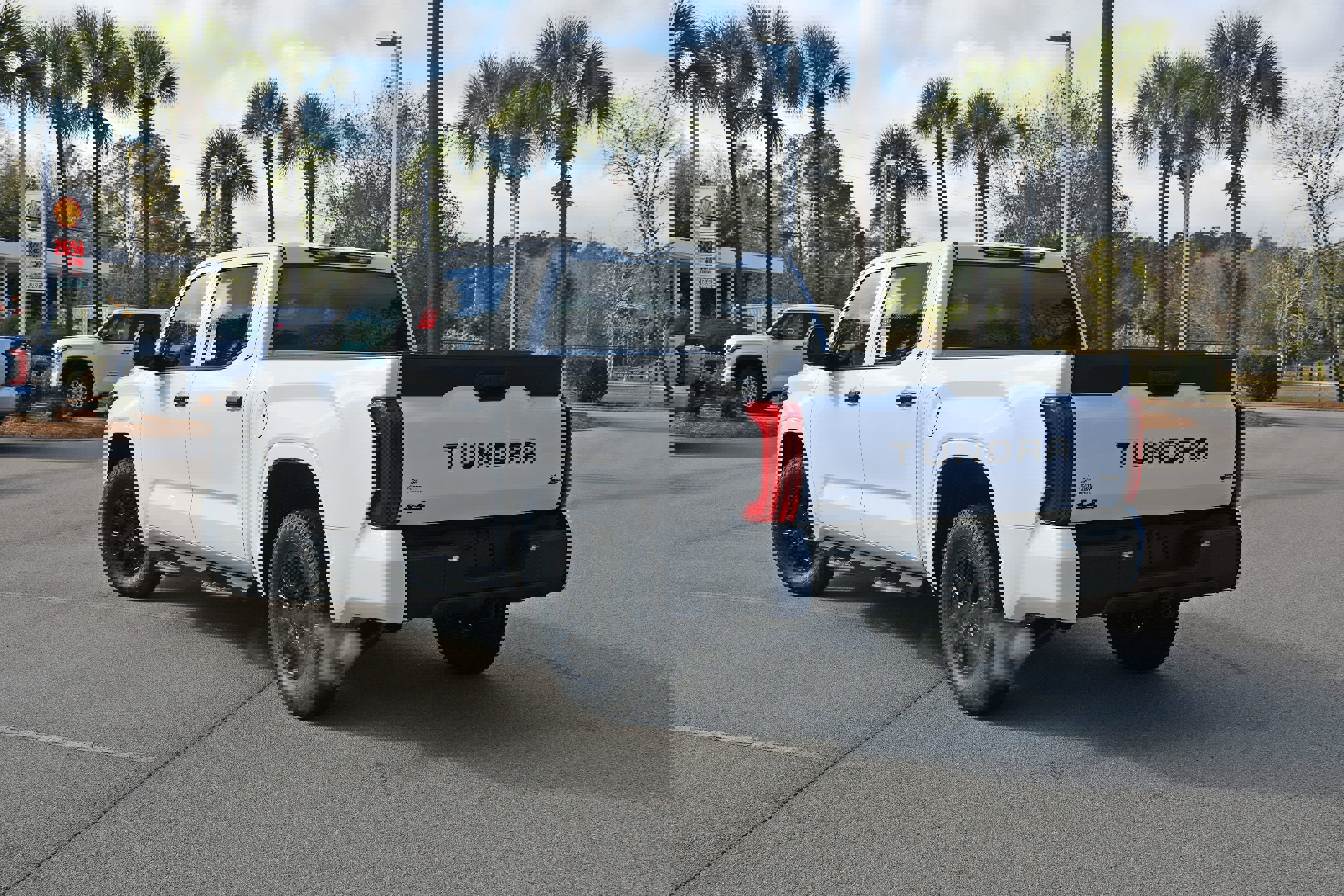 New 2026 Toyota Tundra SR image 2