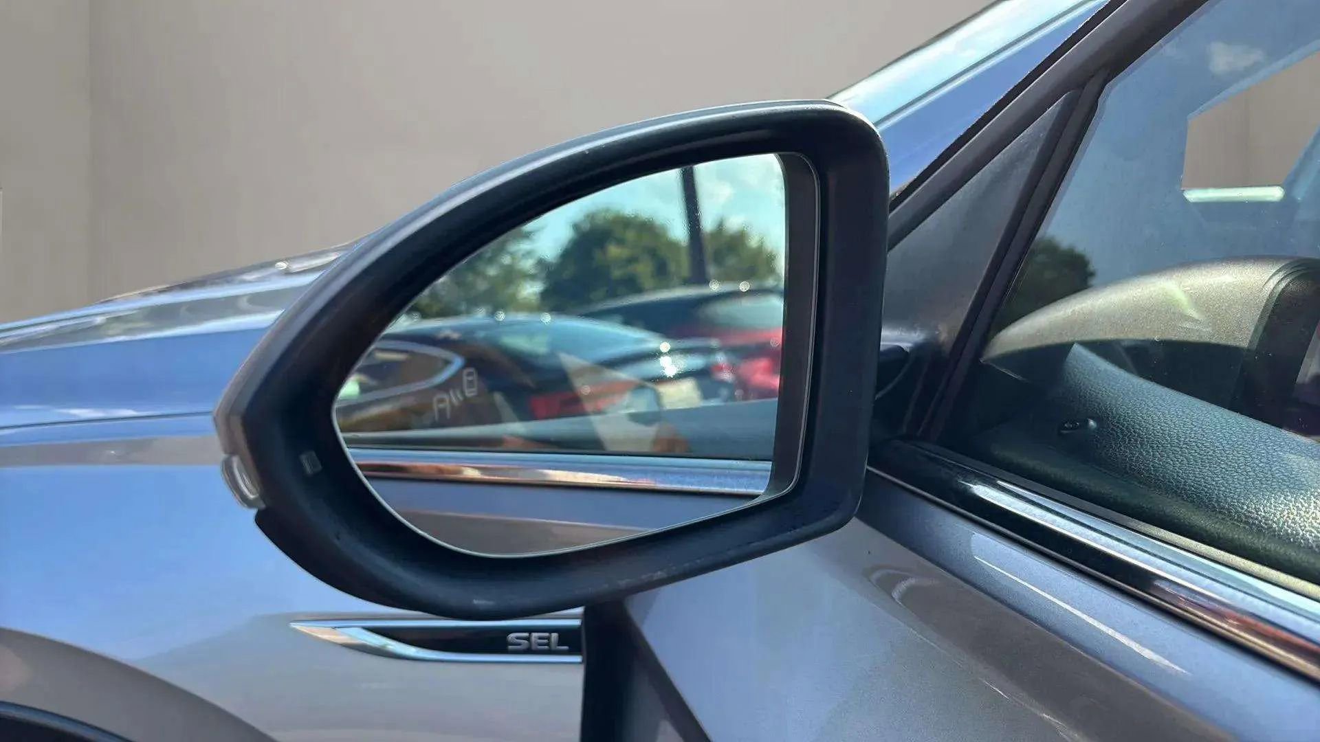 Used 2020 Volkswagen Jetta SEL Premium image 11