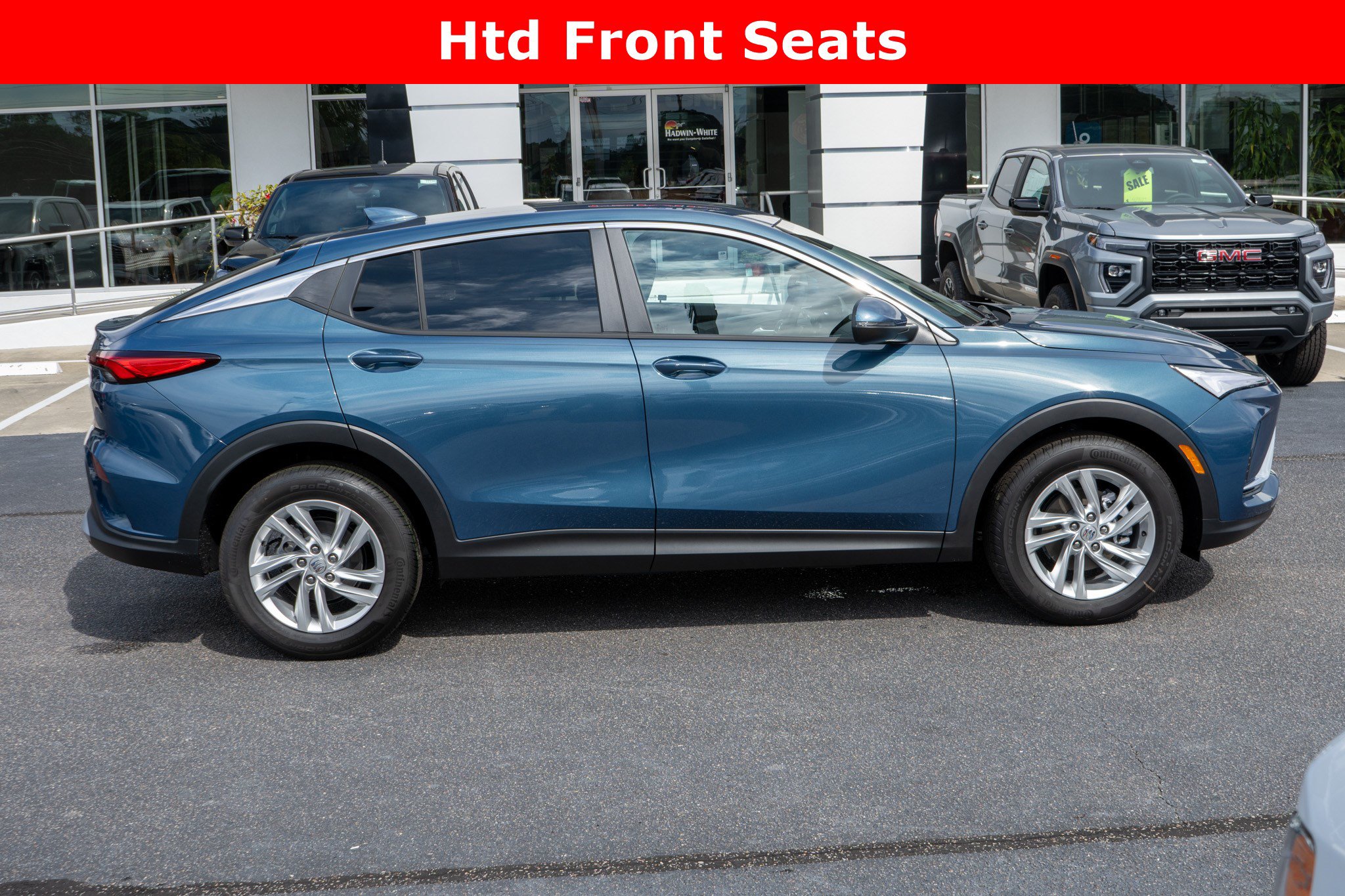 New 2026 Buick Envista Sport Touring w/ Convenience I Package FWD image 2