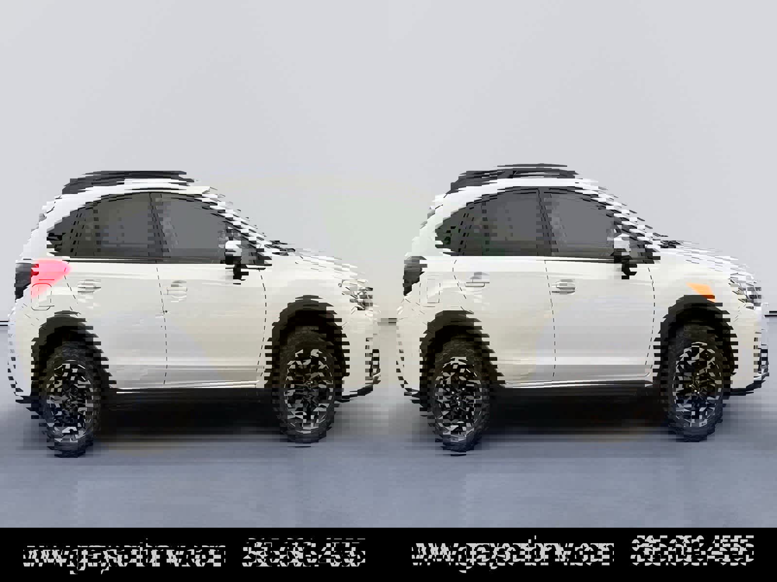 Used 2017 Subaru Crosstrek 2.0i Limited image 2