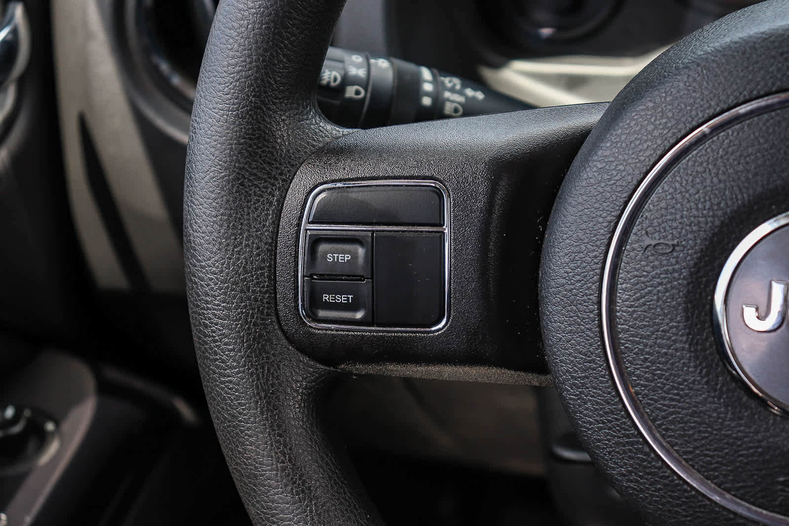 Used 2014 Jeep Compass Sport w/ Power Value Group FWD image 21