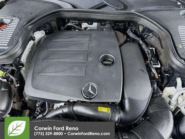 Used 2021 Mercedes-Benz GLC 300 4MATIC image 29