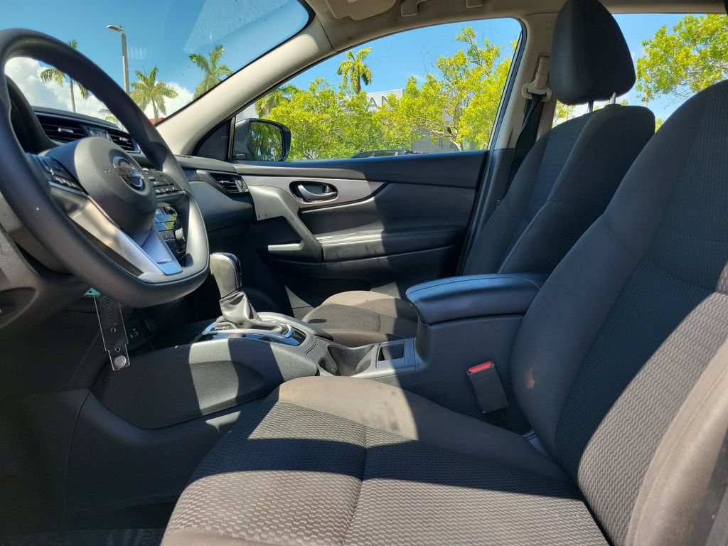 Used 2019 Nissan Rogue Sport S w/ Appearance Package AWD/4WD image 24