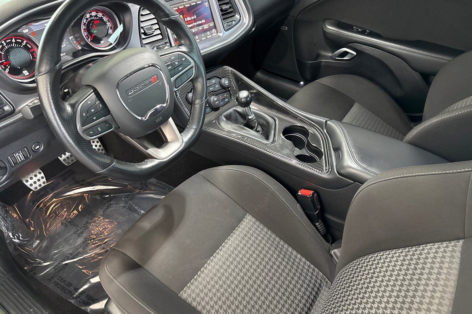 Used 2021 Dodge Challenger R/T Scat Pack RWD image 4