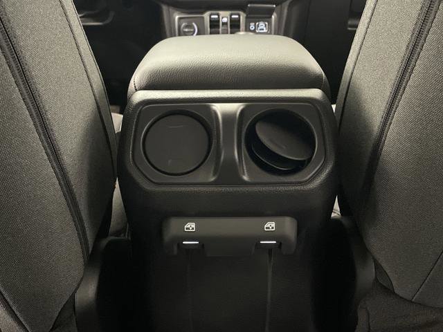 New 2025 Jeep Wrangler Sport S image 31