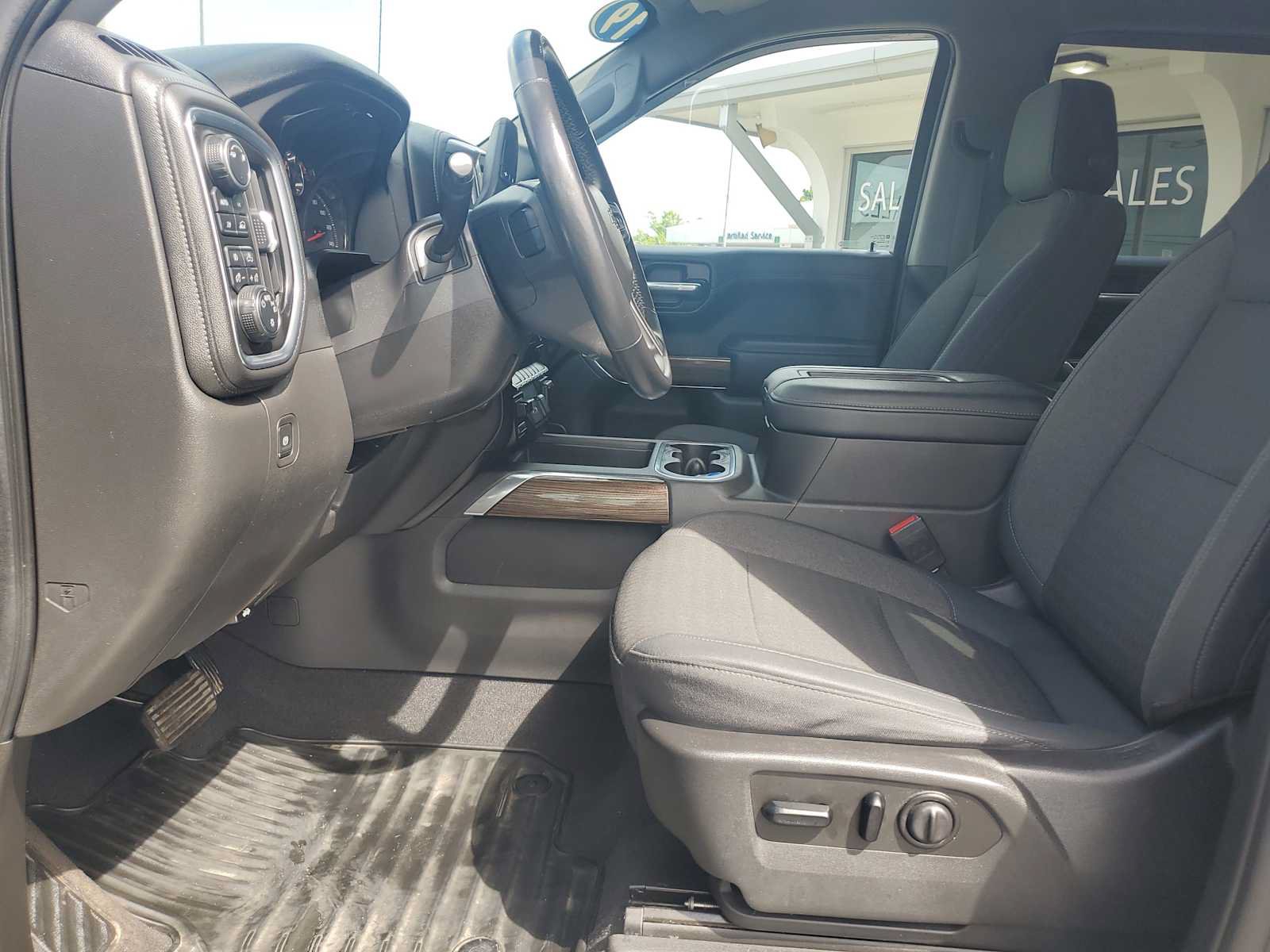 Used 2019 Chevrolet Silverado 1500 RST w/ All-Star Edition AWD/4WD image 19