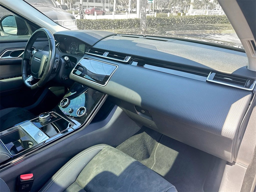 Used 2019 Land Rover Range Rover Velar image 29