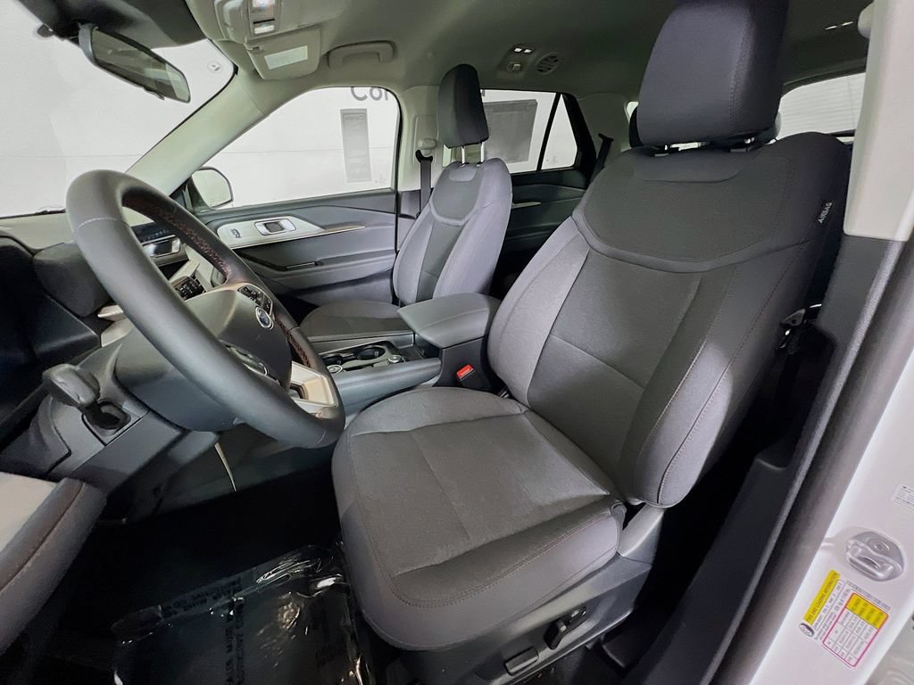 New 2026 Ford Explorer Active AWD/4WD image 26