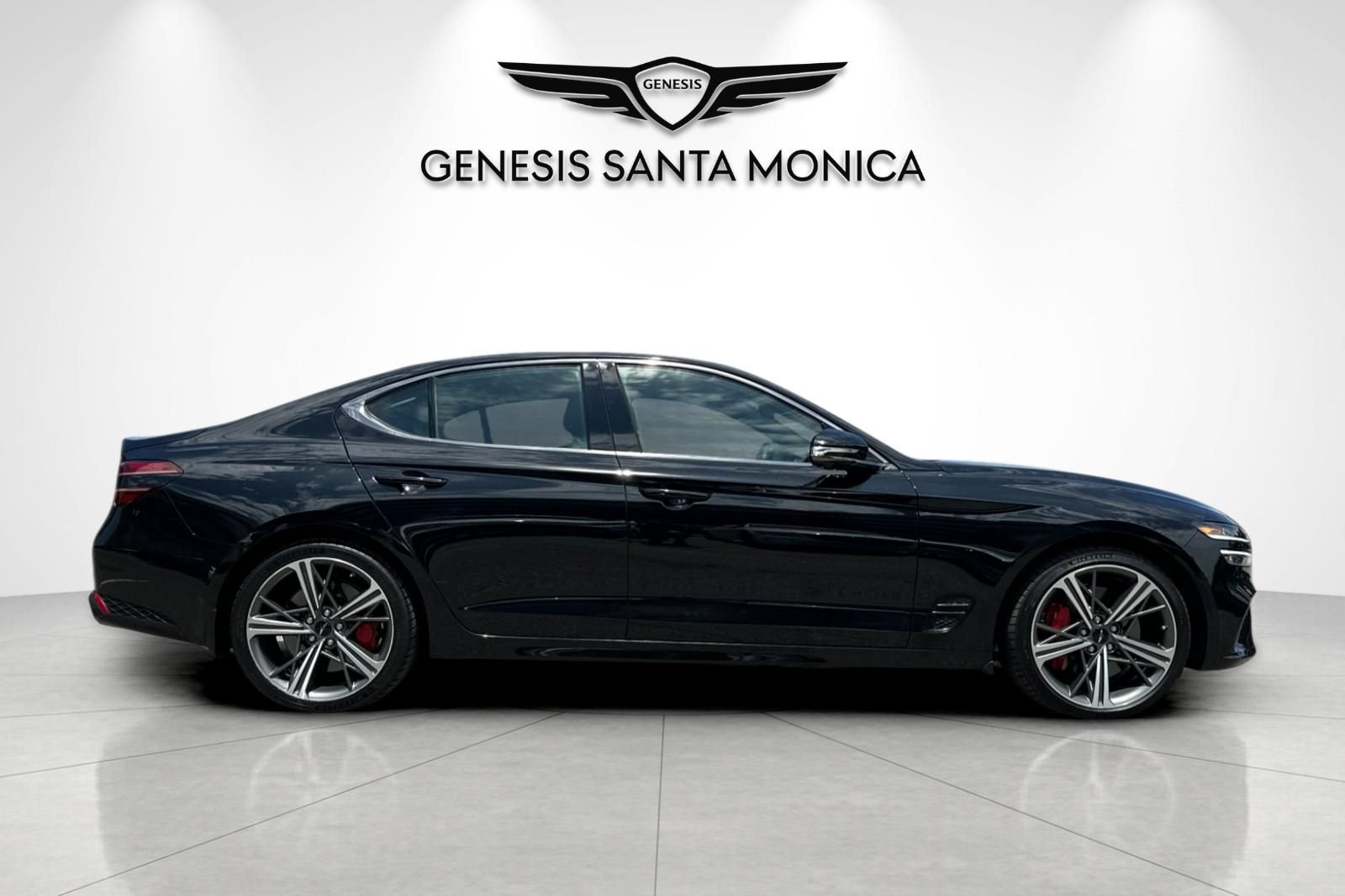 Used 2024 Genesis G70 3.3T Advanced w/ Sport Prestige Package RWD image 4