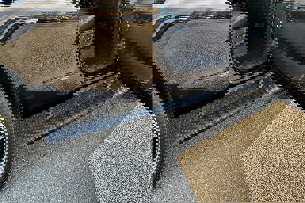 Used 2019 Ford Expedition Limited w/ Equipment Group 303A image 12