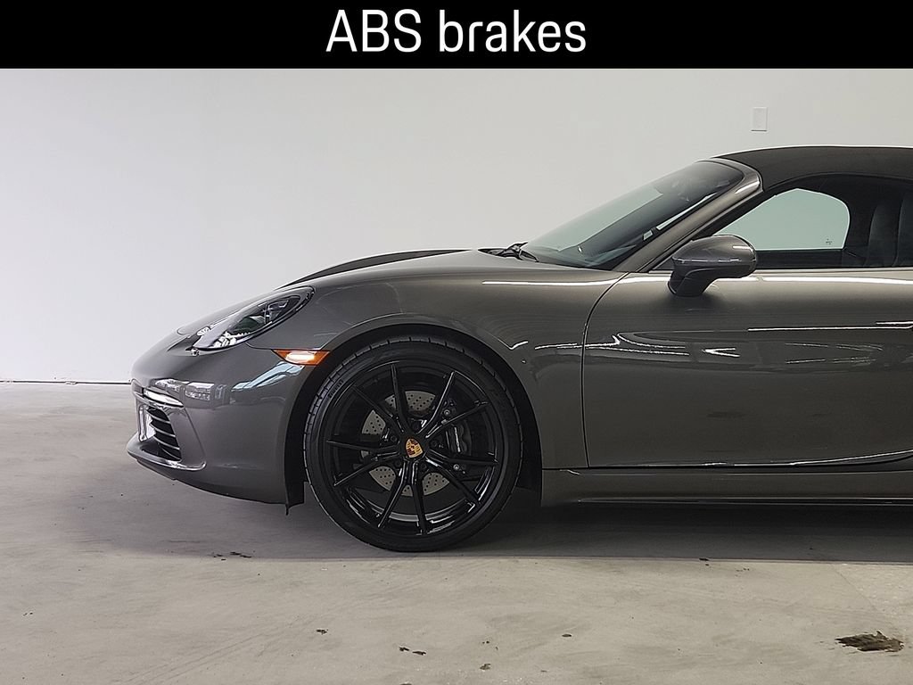 Certified 2025 Porsche 718 Boxster RWD image 6